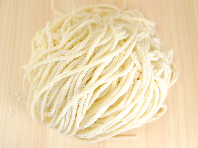 多加水 中華麺 20番（喜多方系）製麺画像2