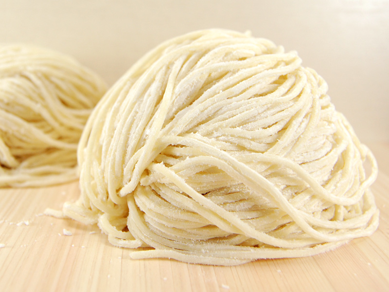 多加水 中華麺 20番（喜多方系）製麺画像4