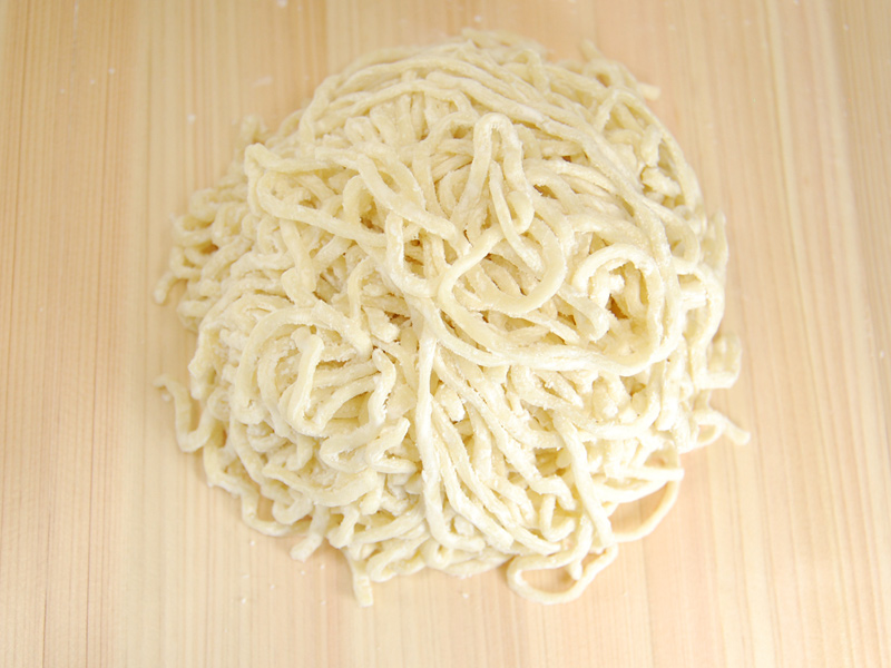 多加水 中華麺 12番（喜多方系）製麺画像2